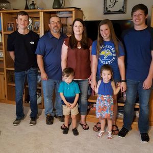 Meet your Posher, Shelly